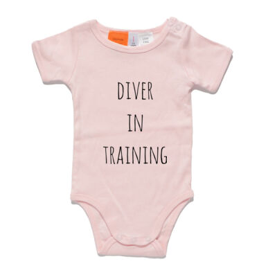 diver in training one piece Thumbnail